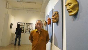 Prof. Yasushi Mizutani, seniman topeng Jepang/AO-seni.co.id